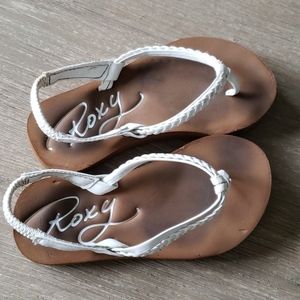 Roxy flip flops
